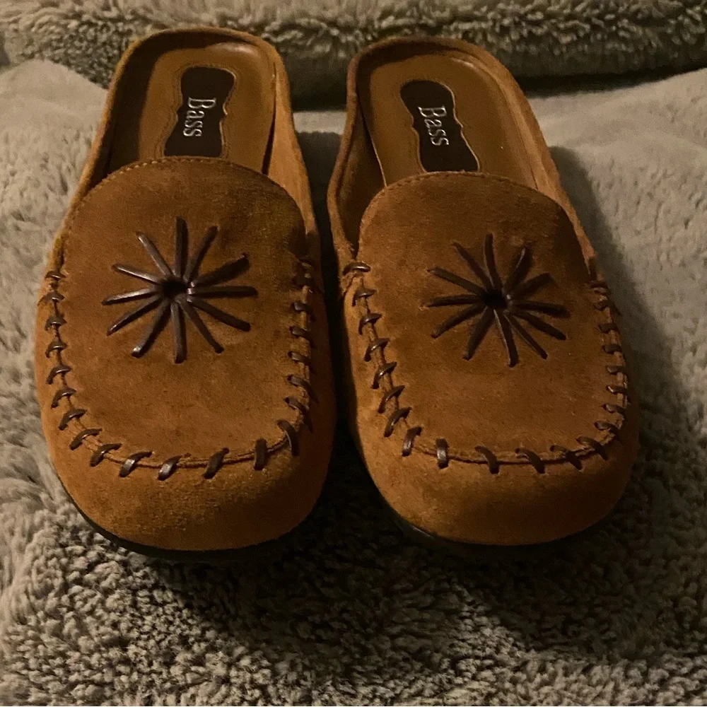 Vintage Bass Women's Brown Suede mules - Picture 2 of 7